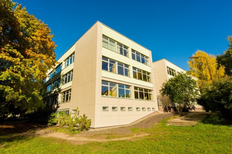 Vilniaus Naujininkų vidurinės mokyklos pastato, Šaltkalvių g. 32, renovavimo darbai